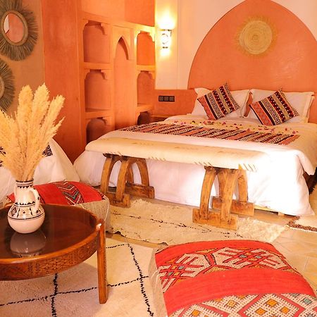 Riad Dar Susan - Authentic Stay In 扎古拉 外观 照片
