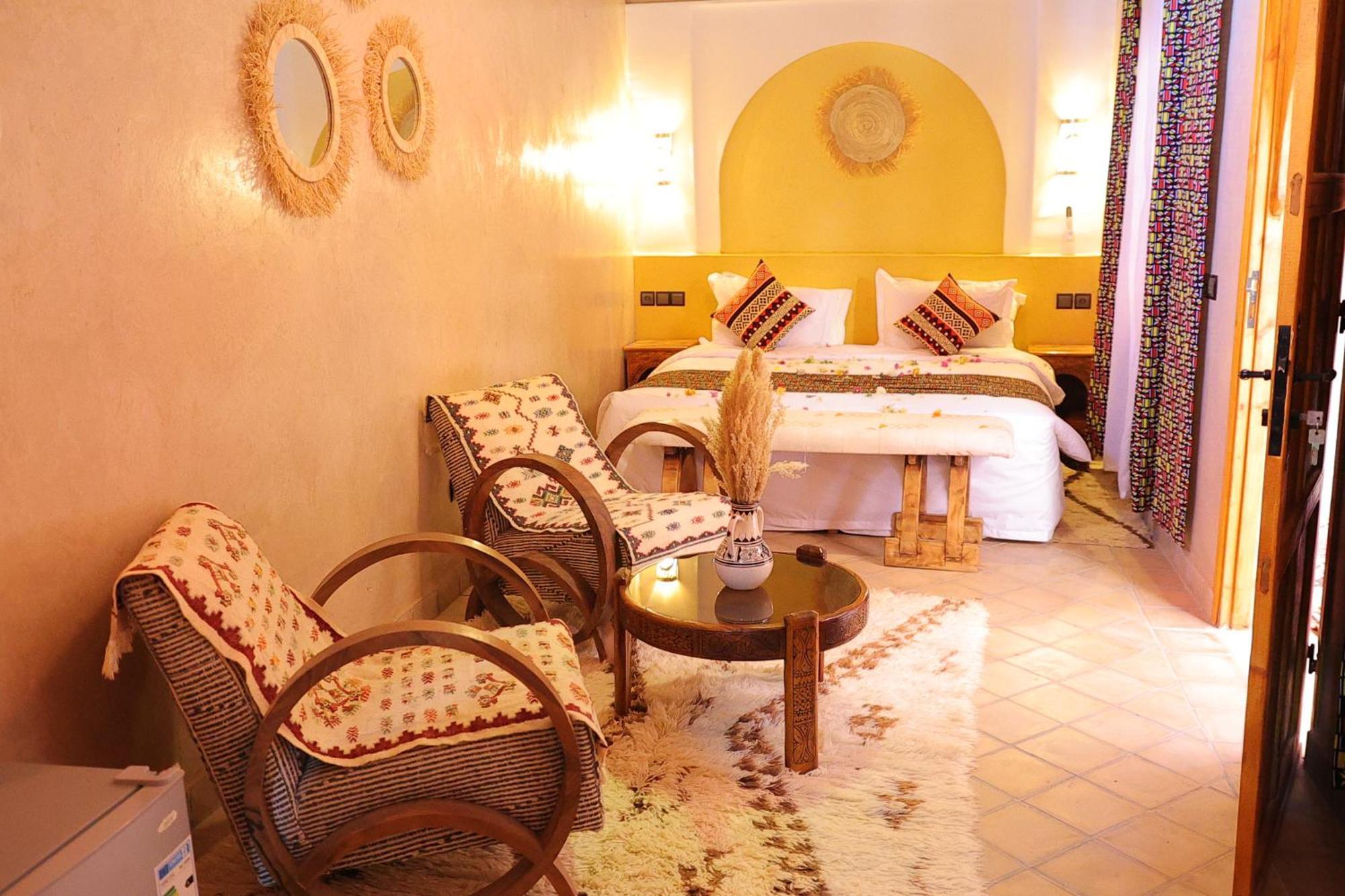 Riad Dar Susan - Authentic Stay In 扎古拉 外观 照片