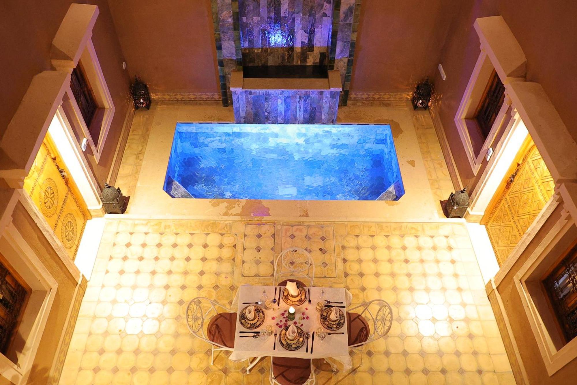 Riad Dar Susan - Authentic Stay In 扎古拉 外观 照片